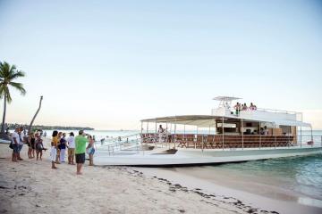 Wedding & Event Party Boat