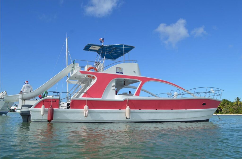 a small boat in a large body of water