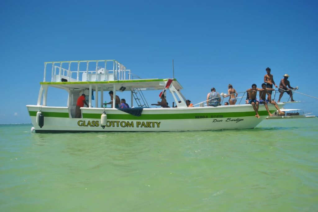 Glass Bottom Boat Party