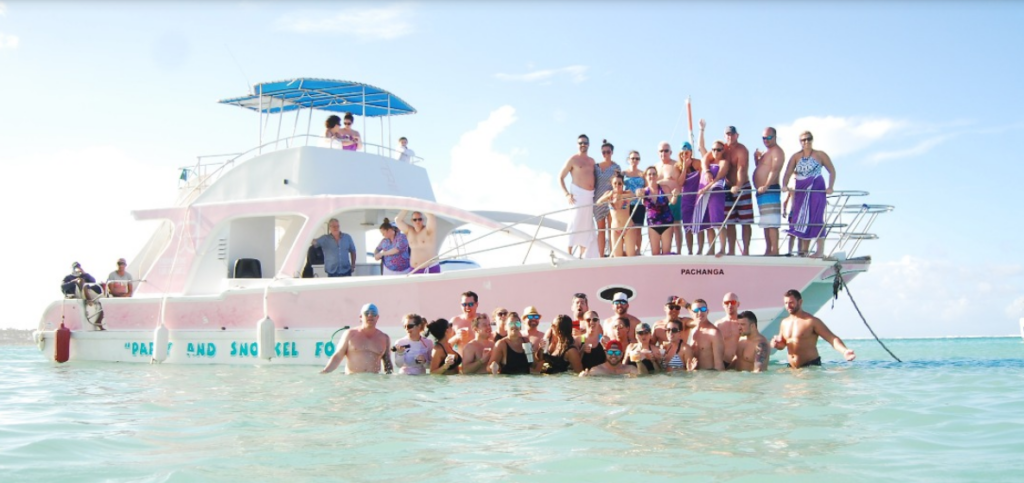 Spring break Group on boat